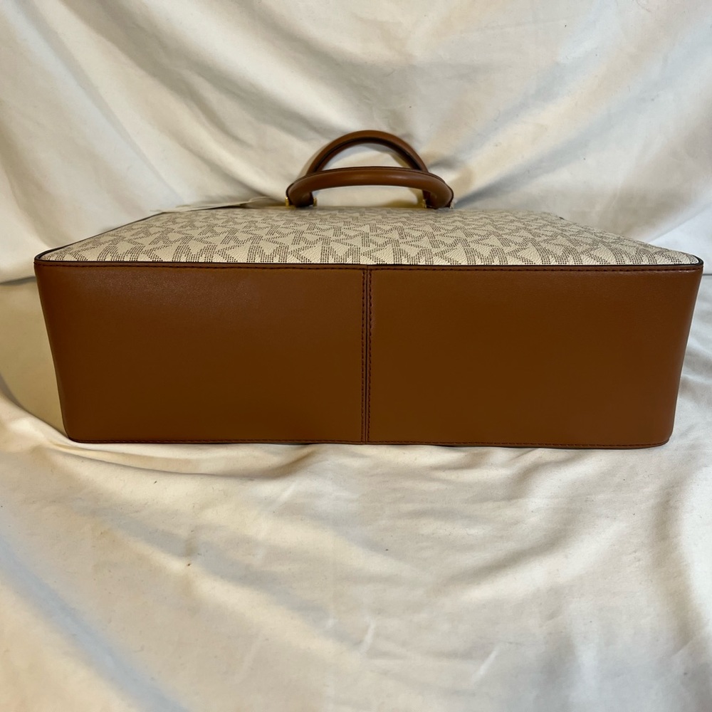 New Michael Kors Bags Michael Kors Jessie Logo Lg Satchel Set - Picture 3 of 4